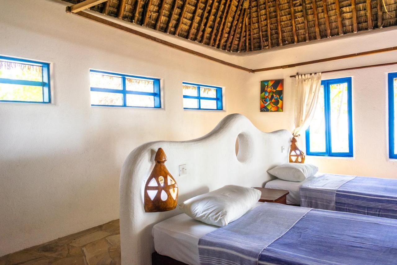 Hibiscus Beach House Pangani ภายนอก รูปภาพ