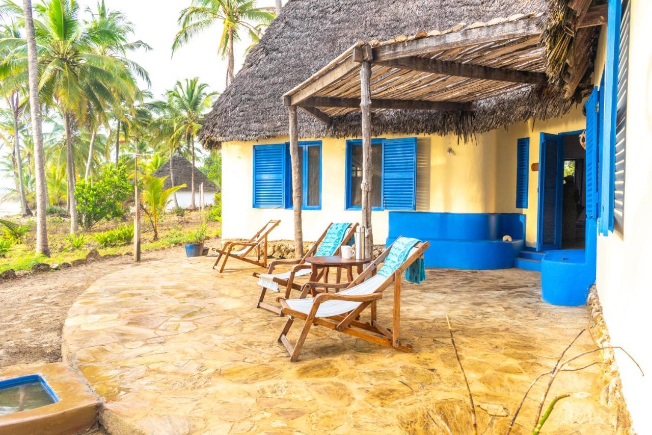 Hibiscus Beach House Pangani ภายนอก รูปภาพ